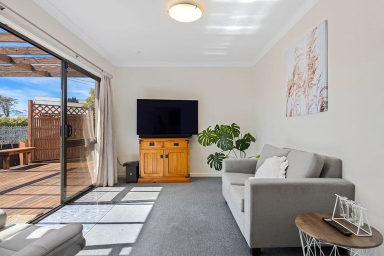 Photo of property in 1/44b Union Street, New Brighton, Christchurch, 8061