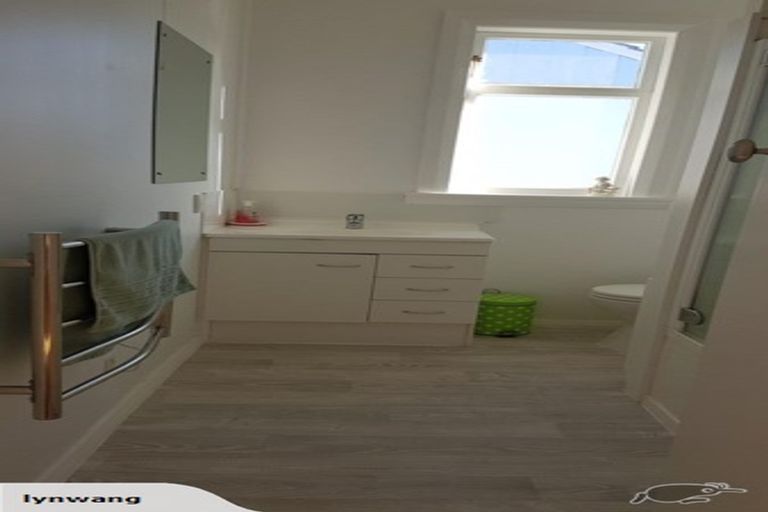 Photo of property in 298 Karori Road, Karori, Wellington, 6012