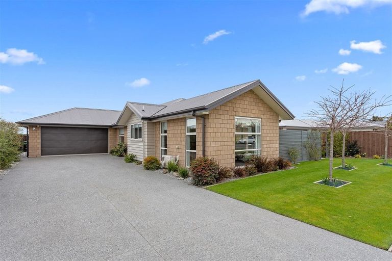 Photo of property in 69 Kippenberger Avenue, Rangiora, 7400