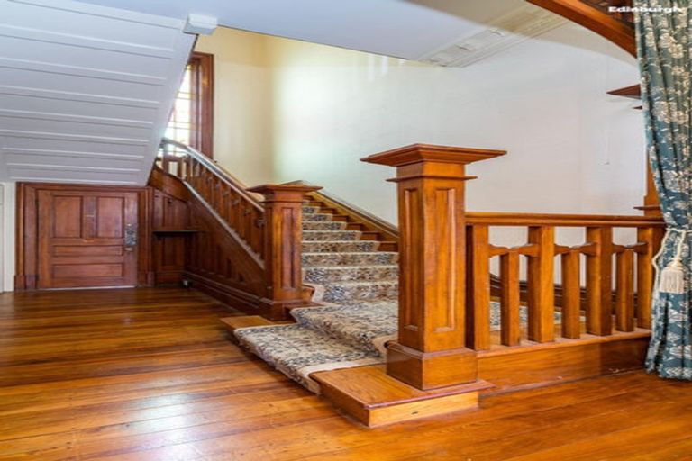 Photo of property in Claremont House, 24 Melrose Street, Roslyn, Dunedin, 9010