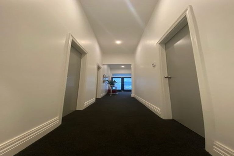 Photo of property in 129 Daniell Street, Newtown, Wellington, 6021