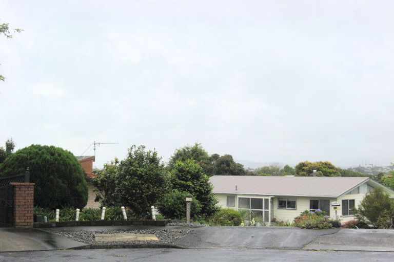 Photo of property in 19 Montague Place, Onerahi, Whangarei, 0110