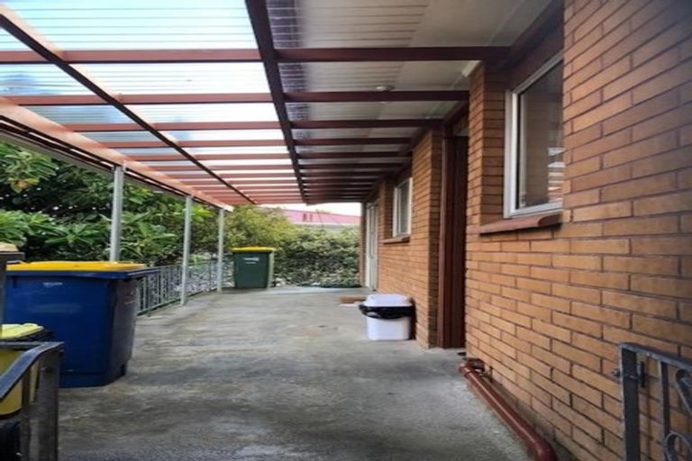 Photo of property in 2/50 Te Kanawa Crescent, Henderson, Auckland, 0610