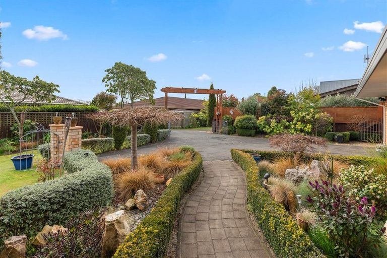 Photo of property in 9 Orchard Place, Lynmore, Rotorua, 3010