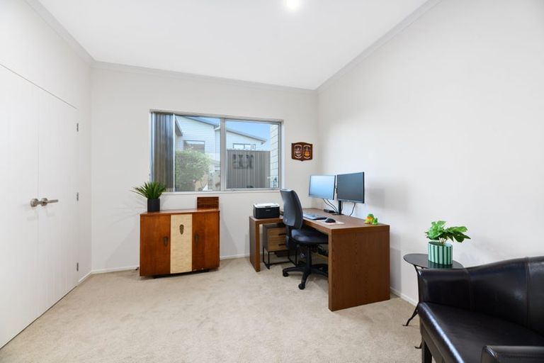 Photo of property in 31 Syrah Crescent, Ranui, Auckland, 0612