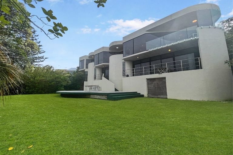 Photo of property in 2/40 Walter Street, Hauraki, Auckland, 0622