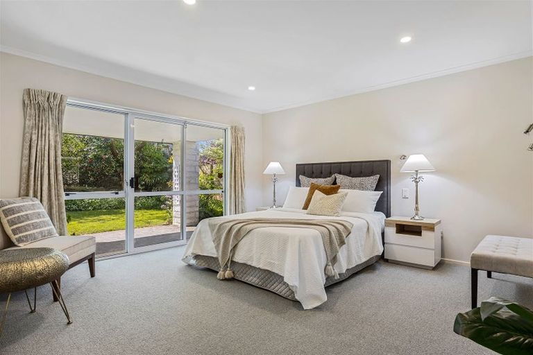 Photo of property in 9 Pentonville Close, Westmorland, Christchurch, 8025