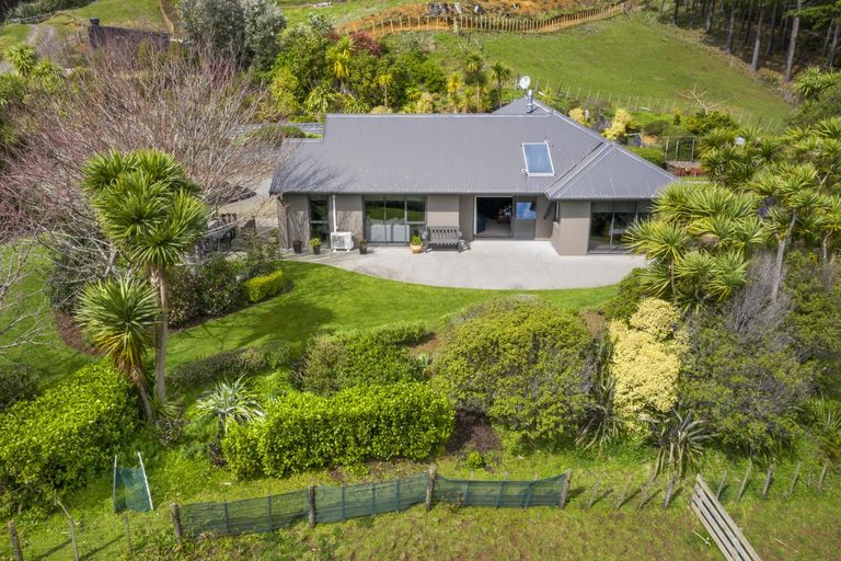 Photo of property in 2b Maungatawhiri Road, Raglan, 3295