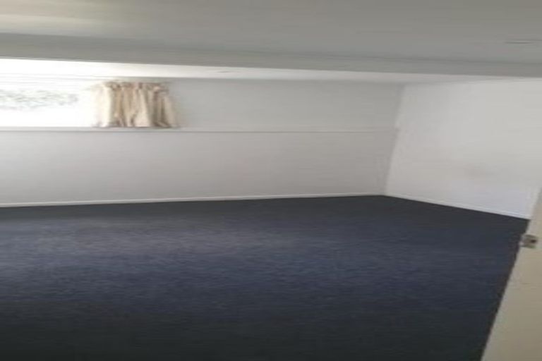 Photo of property in 2/73a Russell Road, Manurewa, Auckland, 2102