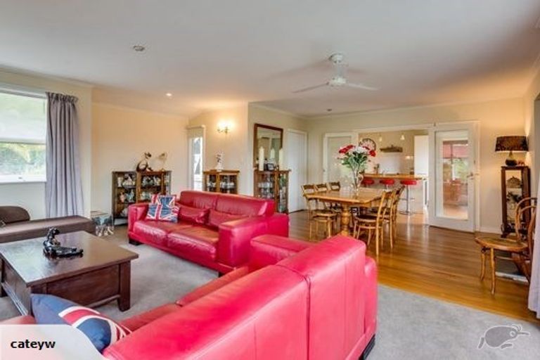 Photo of property in 36 Whareora Terrace, Cashmere, Christchurch, 8022