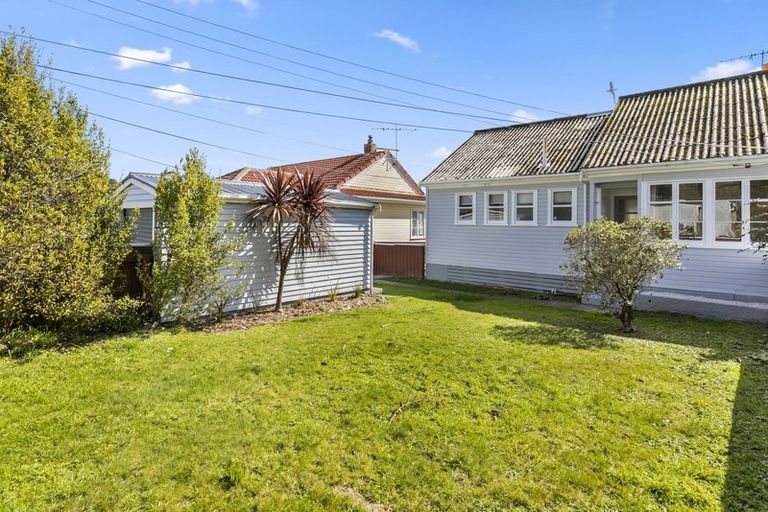 Photo of property in 15 Grierson Street, Naenae, Lower Hutt, 5011