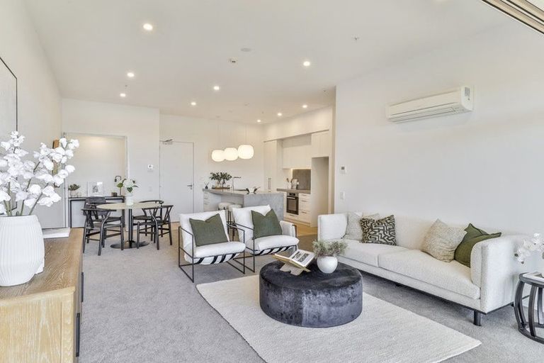 Photo of property in 141 Hibiscus Drive, Orewa, 0931