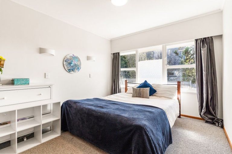 Photo of property in 1/11 Onepoto Road, Hauraki, Auckland, 0622