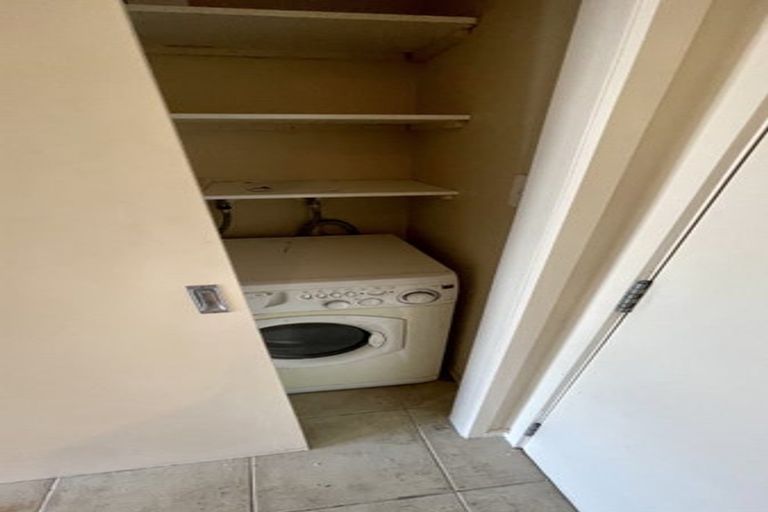 Photo of property in The Rennaissance, 5j/18 Ronwood Avenue, Manukau, Auckland, 2104