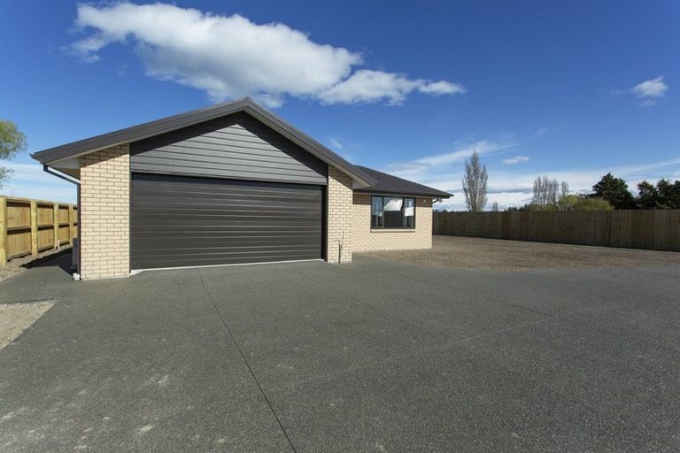 Photo of property in 13 Roxburgh Place, Tinwald, Ashburton, 7700