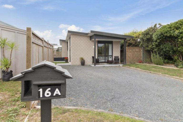 Photo of property in 16a Riverlea Drive, Katikati, 3129