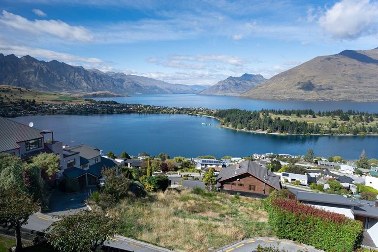 Photo of property in 7 Bolton Lane, Queenstown, 9300