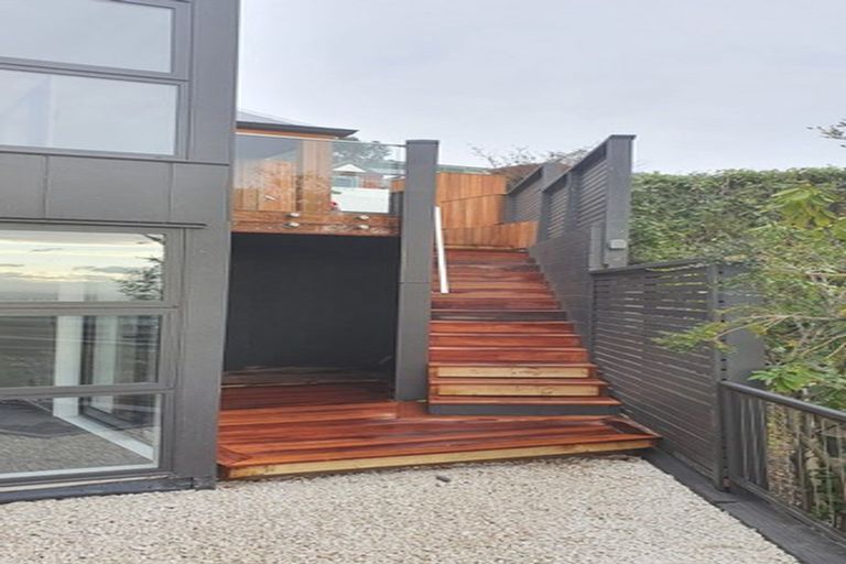 Photo of property in 2/14 Lookaway Place, Huntsbury, Christchurch, 8022