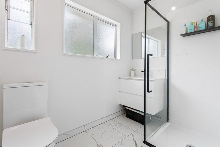 Photo of property in 175c Hibiscus Coast Highway, Red Beach, 0932