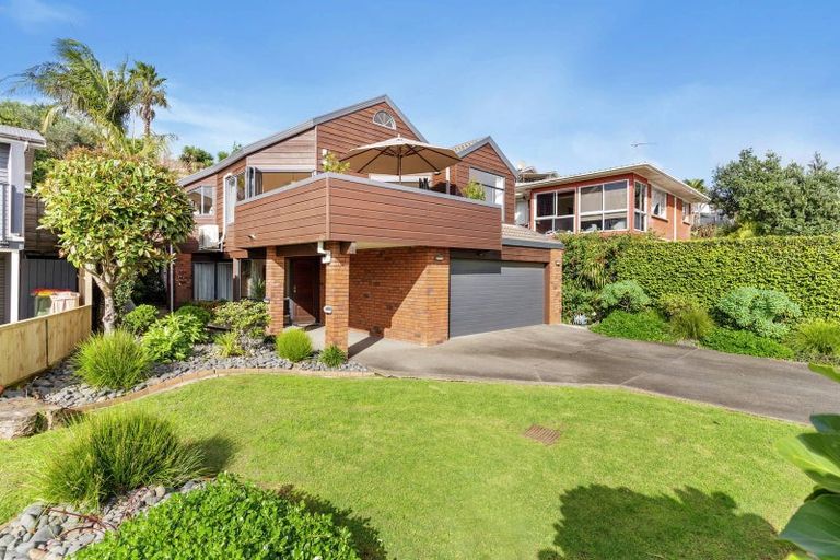 Photo of property in 20a Evelyn Road, Cockle Bay, Auckland, 2014