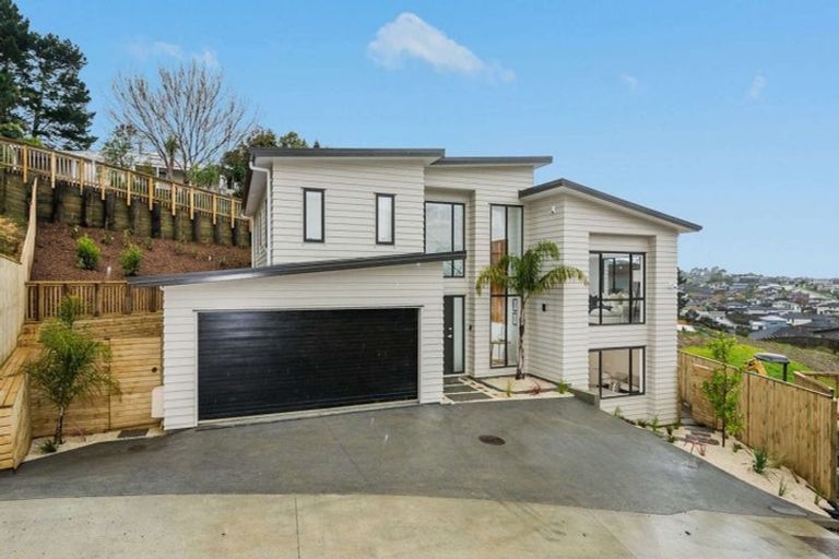 Photo of property in 120d Fairview Avenue, Fairview Heights, Auckland, 0632