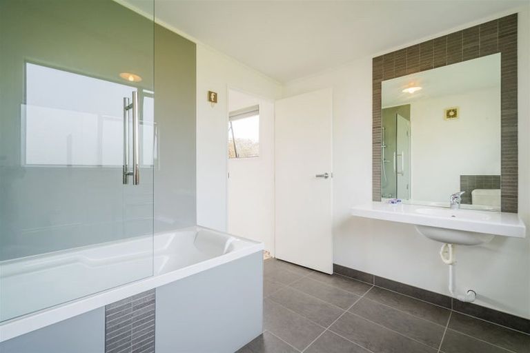 Photo of property in 6 Endeavour Close, Whitianga, 3510