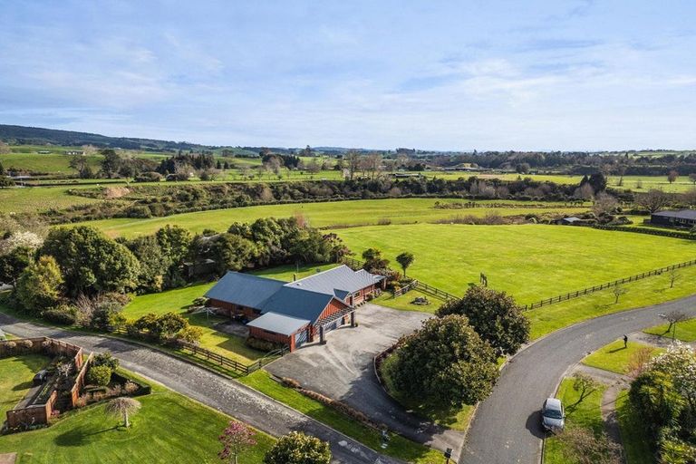Photo of property in 77 Aubin Close, Pirongia, 3802