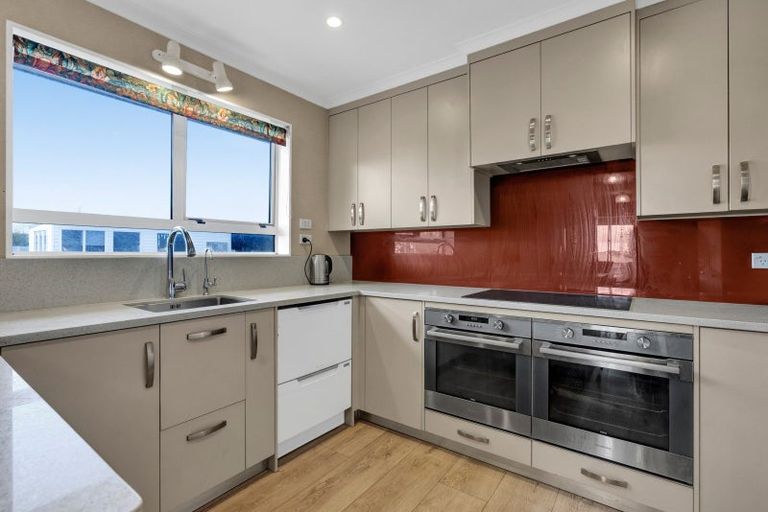 Photo of property in 227 Pembroke Road, Pembroke, Stratford, 4391