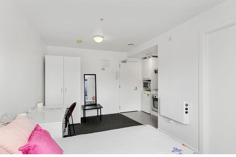 Photo of property in 35 Abel Smith Street, Te Aro, Wellington, 6011