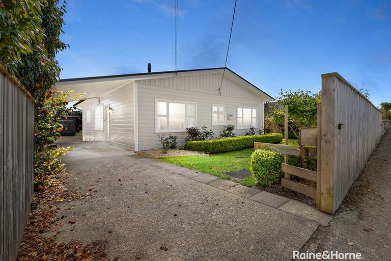 Photo of property in 32 Tyndall Street, Pahiatua, 4910