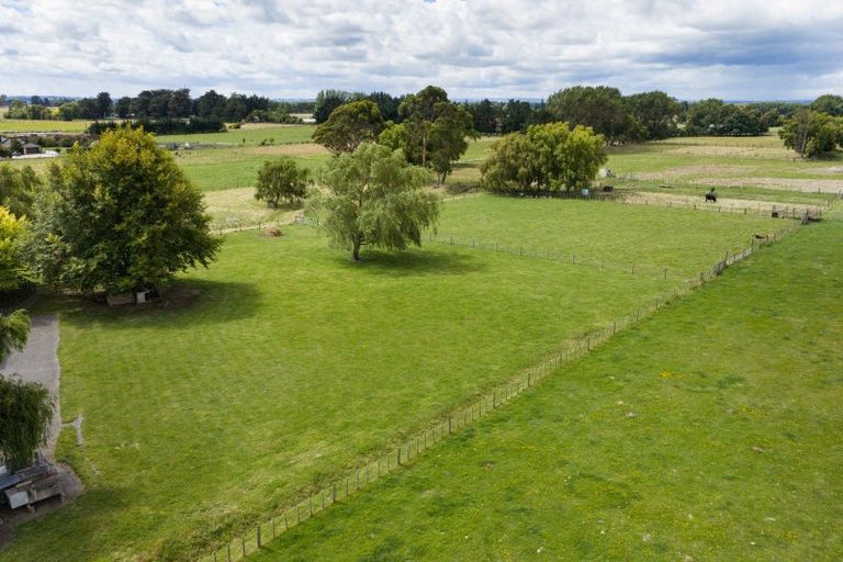 Photo of property in 512 Milson Line, Newbury, Palmerston North, 4478