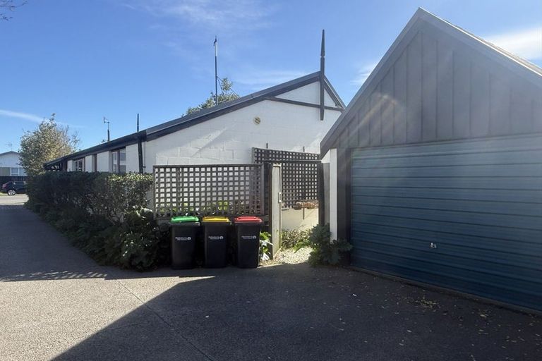 Photo of property in 1/214 Springfield Road, St Albans, Christchurch, 8014