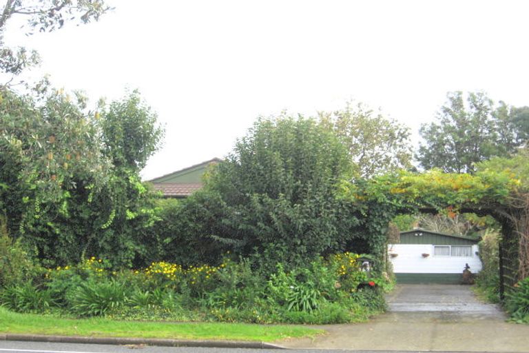 Photo of property in 369 Bucklands Beach Road, Bucklands Beach, Auckland, 2012