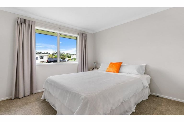 Photo of property in 16 Jack Boyd Drive, Mangawhai Heads, Mangawhai, 0573