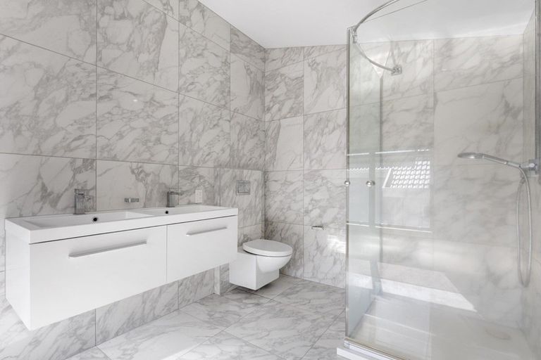 Photo of property in 1/30 Marine Parade, Mount Maunganui, 3116