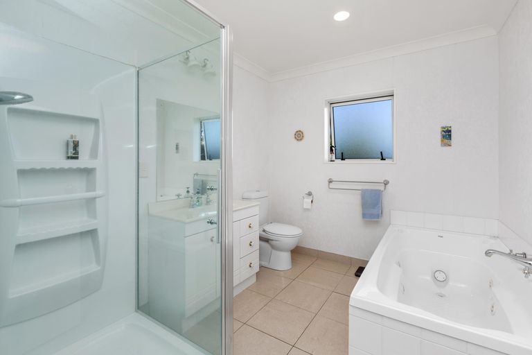 Photo of property in 11 Seales Road, Morrinsville, 3300