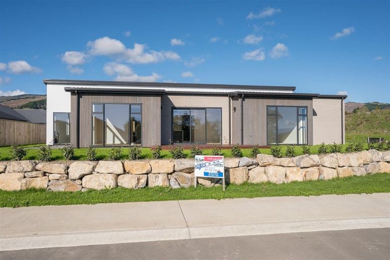 Photo of property in 38 Greenway Crescent, Hope, Richmond, 7020