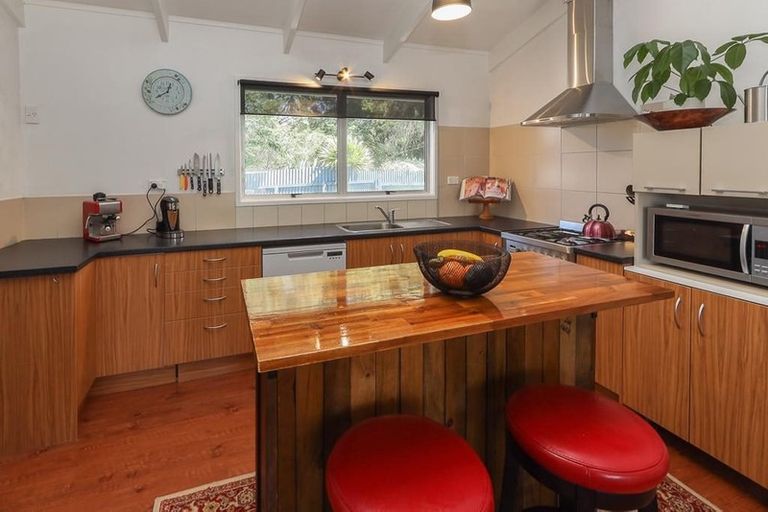 Photo of property in 9a Peter Place, Mangakakahi, Rotorua, 3015