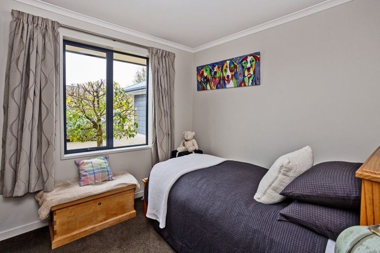 Photo of property in 53 Hoffman Court, Waikiwi, Invercargill, 9810