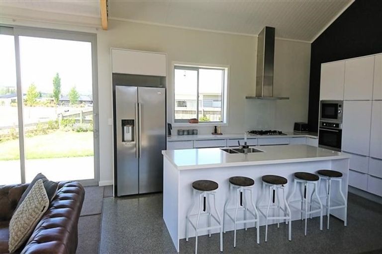 Photo of property in 91 Frye Crescent, Albert Town, Wanaka, 9305