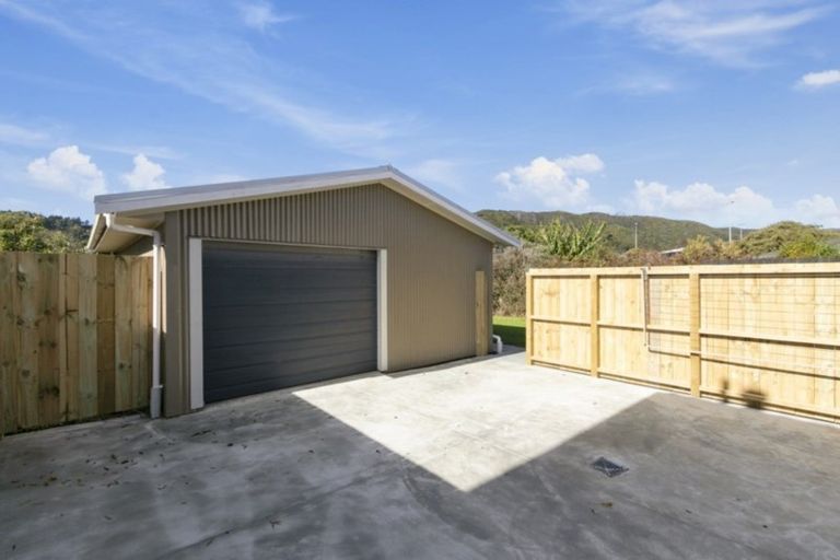 Photo of property in 80 Reynolds Street, Taita, Lower Hutt, 5011