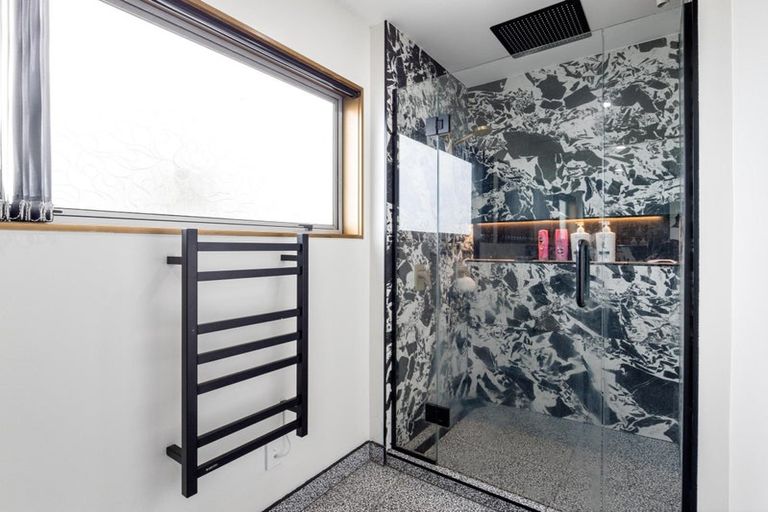 Photo of property in 20a Fairfield Avenue, Addington, Christchurch, 8024