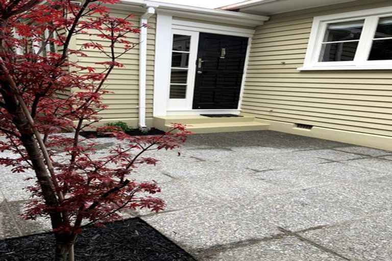 Photo of property in 1/193 Weston Road, St Albans, Christchurch, 8052