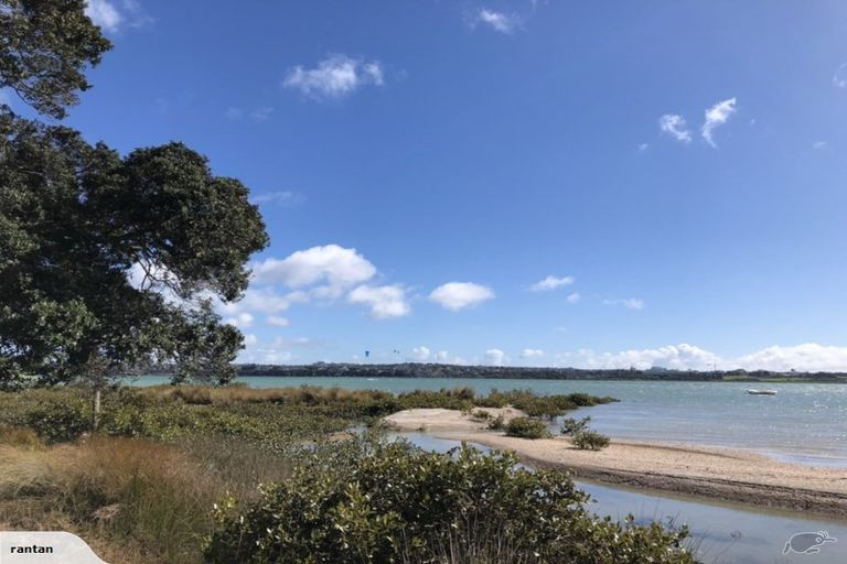 Photo of property in 63a Beresford Street, Bayswater, Auckland, 0622