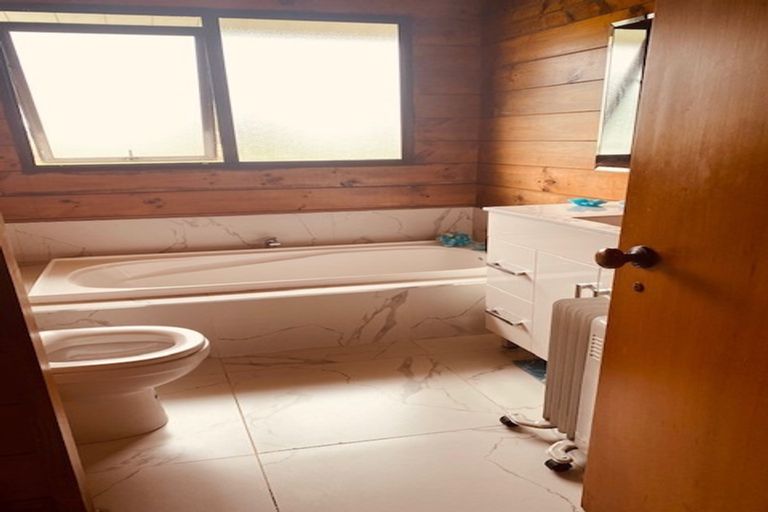 Photo of property in 396 Airfield Road, Ardmore, Papakura, 2582