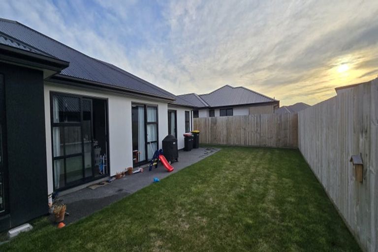 Photo of property in 14 Chandlers Street, Burwood, Christchurch, 8083