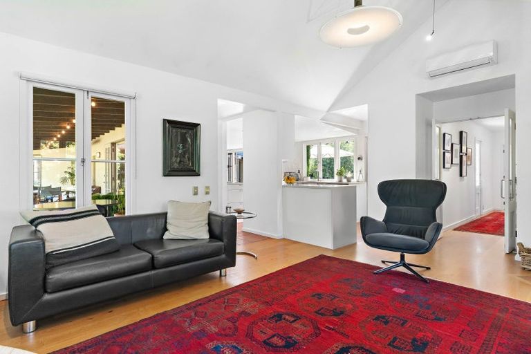 Photo of property in 32 Papawai Road, Papawai, Greytown, 5794