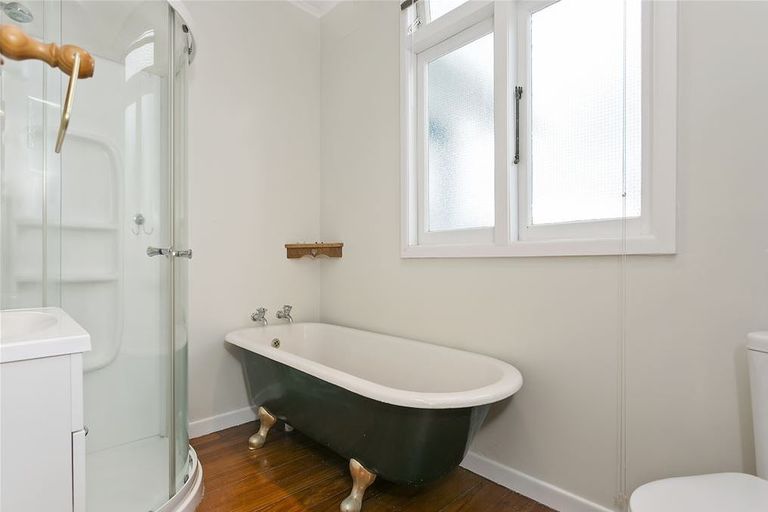 Photo of property in 64 Grey Street, Cambridge, 3434