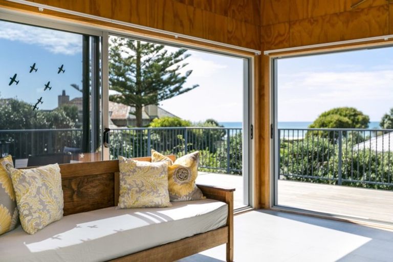 Photo of property in 61 Airini Road, Waimarama, Havelock North, 4294