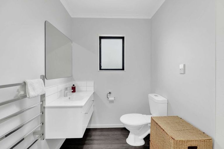 Photo of property in 14a Carthew Street, Feilding, 4702